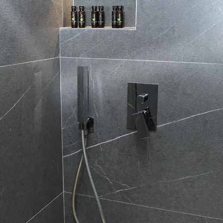 Castle View Круя