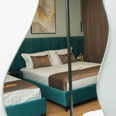 Castle View Отель