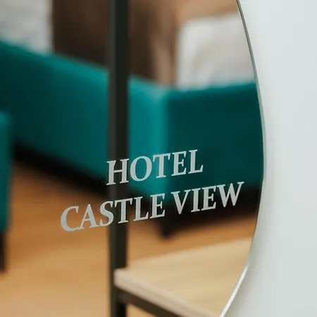 Отель Castle View *