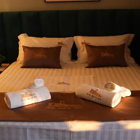 Castle View Круя