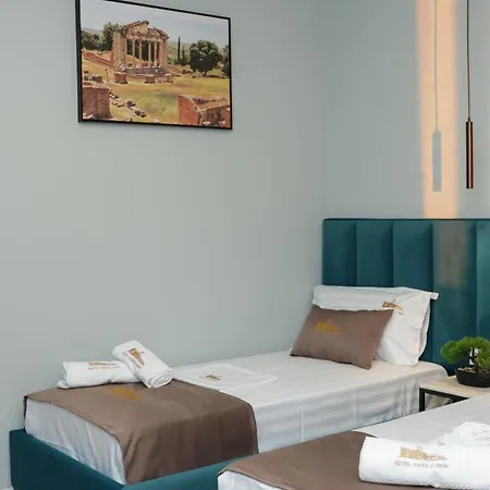 Отель Castle View