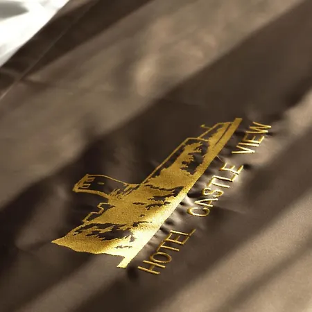 Castle View Отель