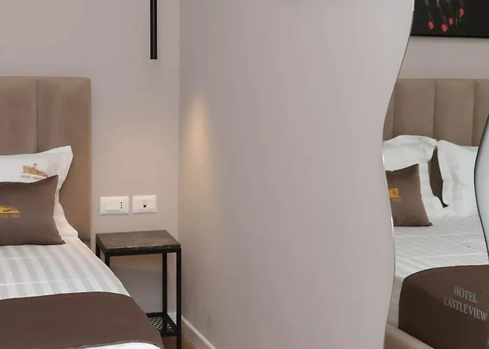 酒店 Castle View *