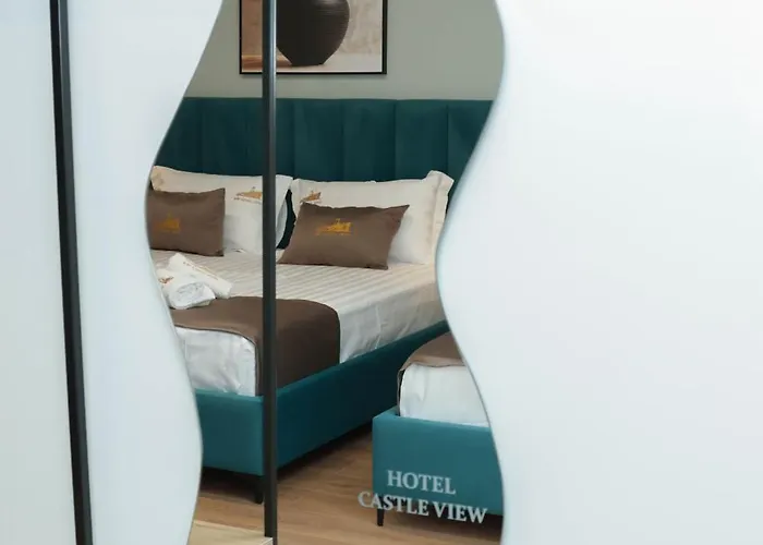 Castle View 酒店