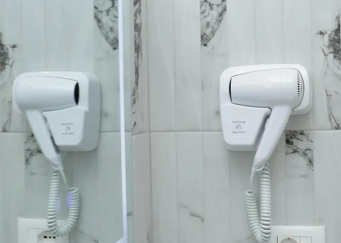 Castle View 酒店 *